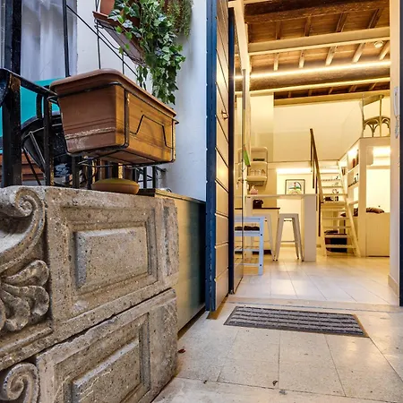 شقة Historic Center Cozy Loft