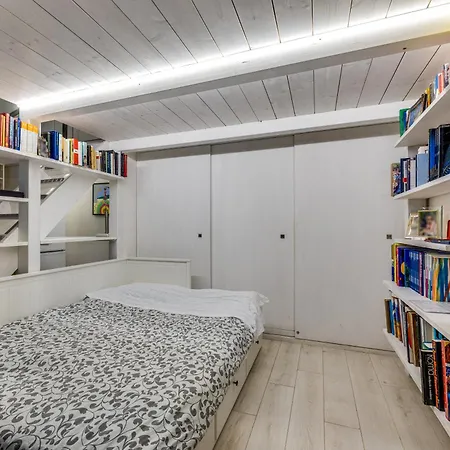 Historic Center Cozy Loft شقة